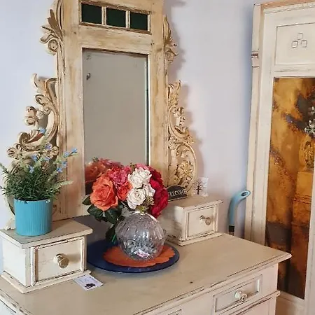 Merlo 2 Mare & Parking Tatil Evi Viareggio