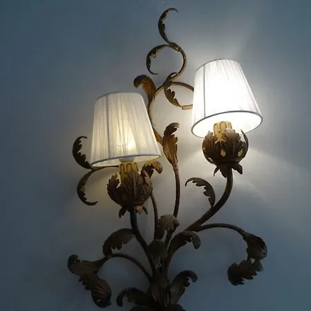 Merlo 2 Mare & Parking Будинок відпочинку В'яреджо